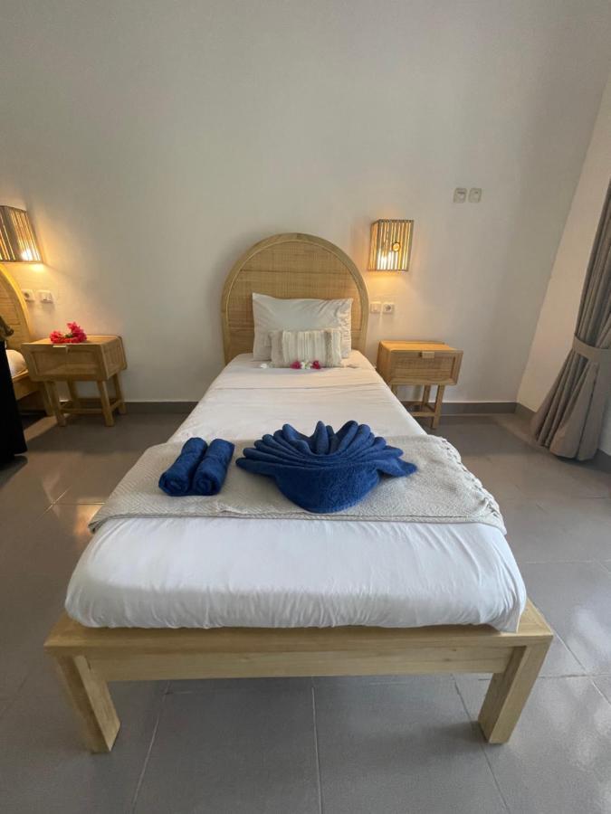 Blue Emocean Dive Resort Moyo Island Eksteriør bilde
